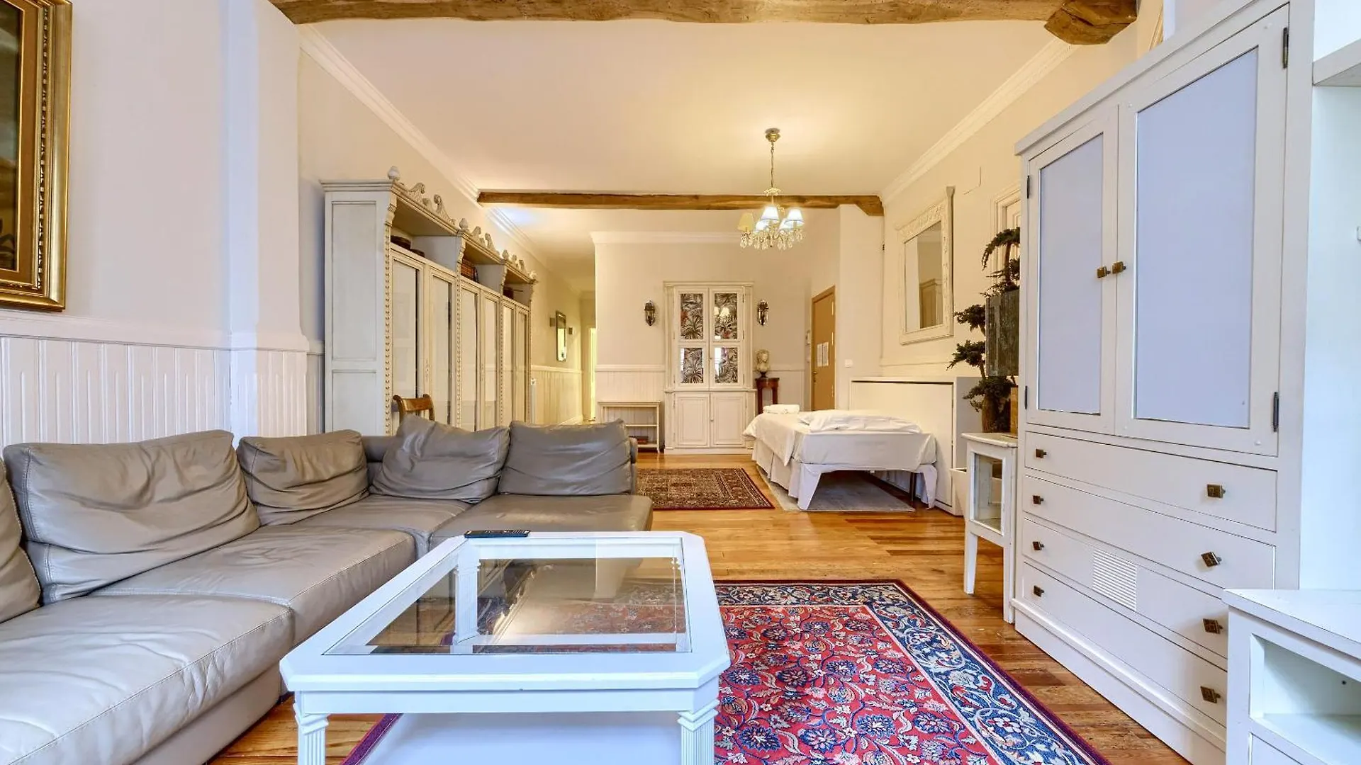 Apartament Casa Abando-Ibarra Senorial Junto Guggenheim Bilbao